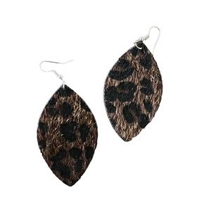 3/$10 Cheetah / leopard print fur textured teardrop earrings